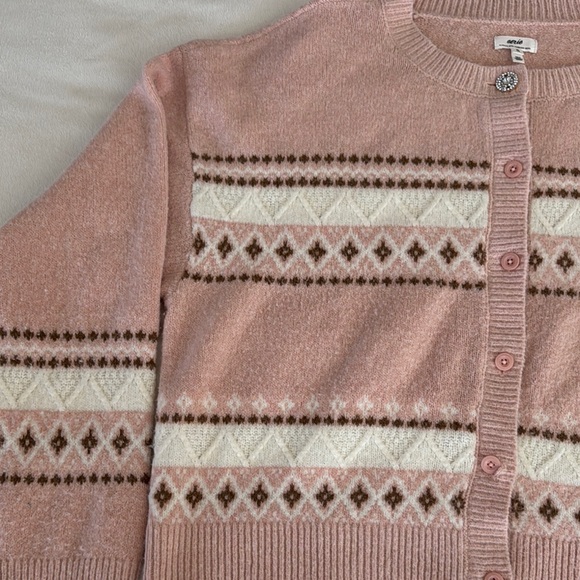Aerie fuzzy Pink Patterned Women's Sweater - Picture 2 of 14